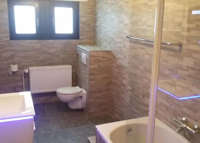 Holiday home Detached House With Sauna 50m From Lifts *